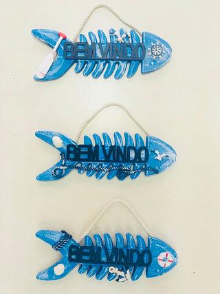 OBJETO DE DECORACAO, PLACA "WELCOME",EM FORMA DE ESPINHA DE PEIXE, DECORACAO NAUTICA - MA