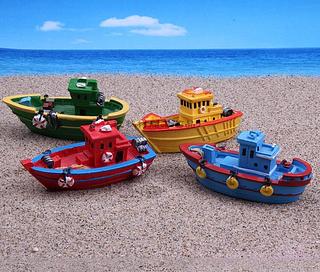 DECORATIVO DE MESA DE CERAMICA EM FORMATO DE BARCO