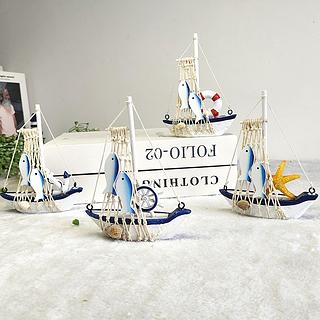 Barco decorativo de mesas