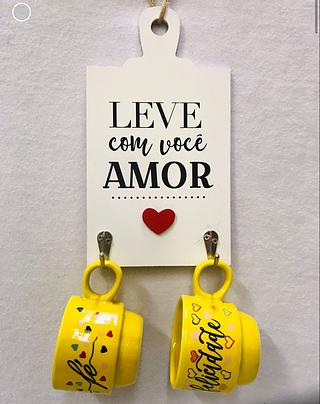 GANCHO DECORATIVO DE MADEIRA