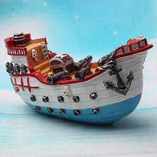 OBJETO DE DECORACAO, BARCO COM DECORACAO NAUTICA - TAMANHO: PEQUENO - MATERIAL: PLASTICO